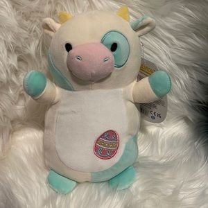 Squishmallow- 10" egg belena hugmee
